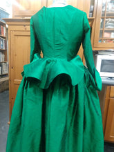 Load image into Gallery viewer, Chocolate girl / 18th century dress with apron