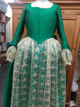 Load image into Gallery viewer, Chocolate girl / 18th century dress with apron