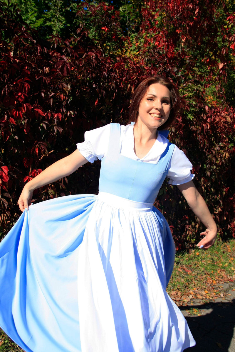 Adult blue dress Belle with short sleeves Dress in the Bavarian style