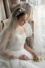 Load image into Gallery viewer, Tulle wedding gown bridal gown ivory wedding dress Ballgown Bohemian gown boho dress