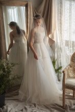 Load image into Gallery viewer, Tulle wedding gown bridal gown ivory wedding dress Ballgown Bohemian gown boho dress