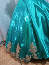 Load image into Gallery viewer, Costume Jasmine ball gown dress