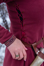 Load image into Gallery viewer, Medieval Long Dress Simple Viking Dress Historical Dress Warm Winter Dress Fantasy Dress Celtic Dress Medieval Woman Costume