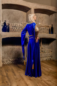 Made to order Women's Historical Costume Princess Ophelia A reproduction of traditional 14th c dressmaking
