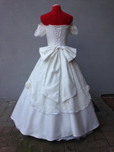 Load image into Gallery viewer, Anna Frozen Once Upon a Time OUAT wedding dress costume
