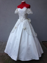 Load image into Gallery viewer, Anna Frozen Once Upon a Time OUAT wedding dress costume