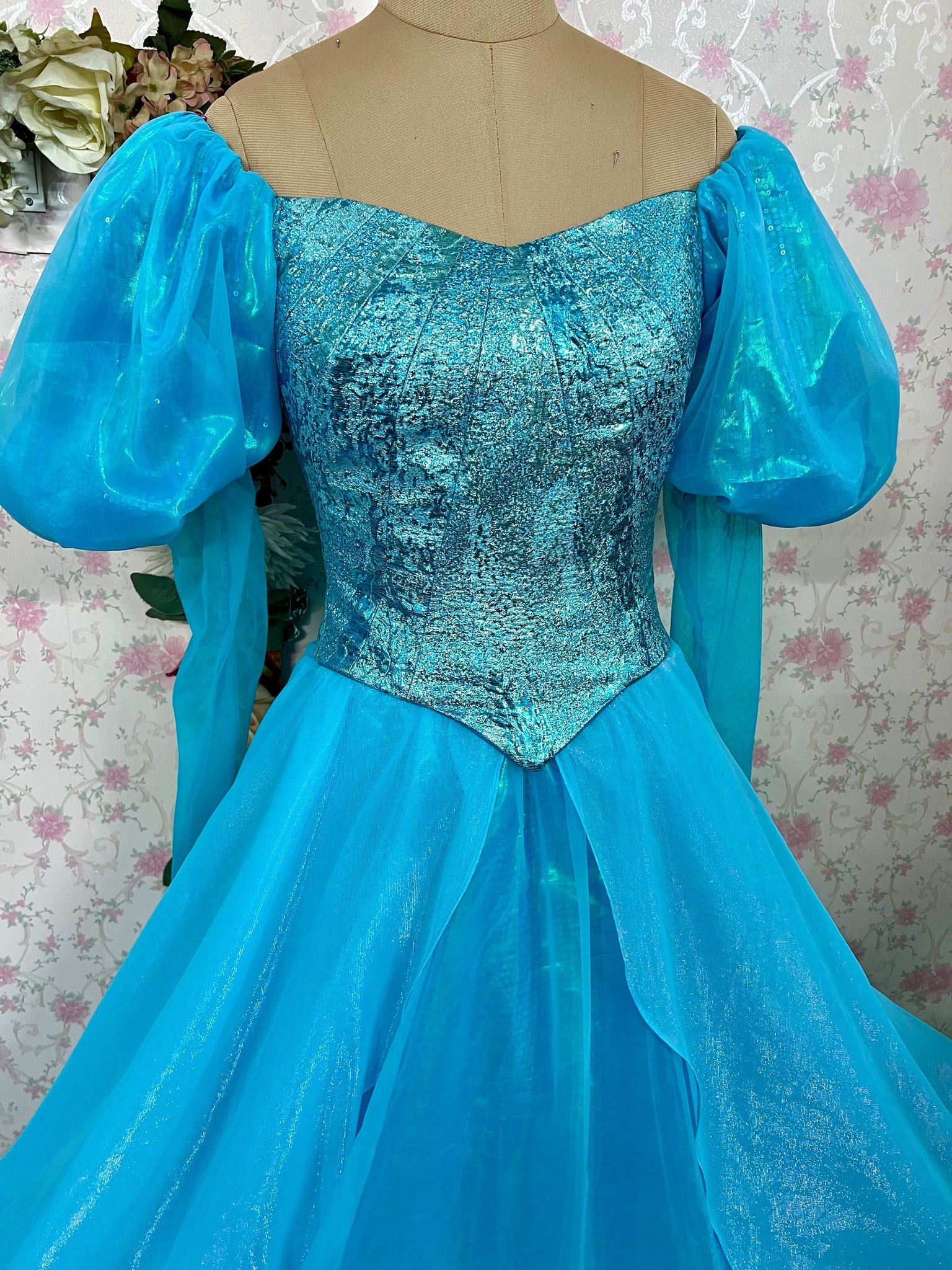 princess ariel dress for adults Disney Deluxe Adult Costume this officially licensed Disney The Little Mermaid Ariel Mermaid costume might help you live out those dreams P290 Movies Cosplay Costume movie