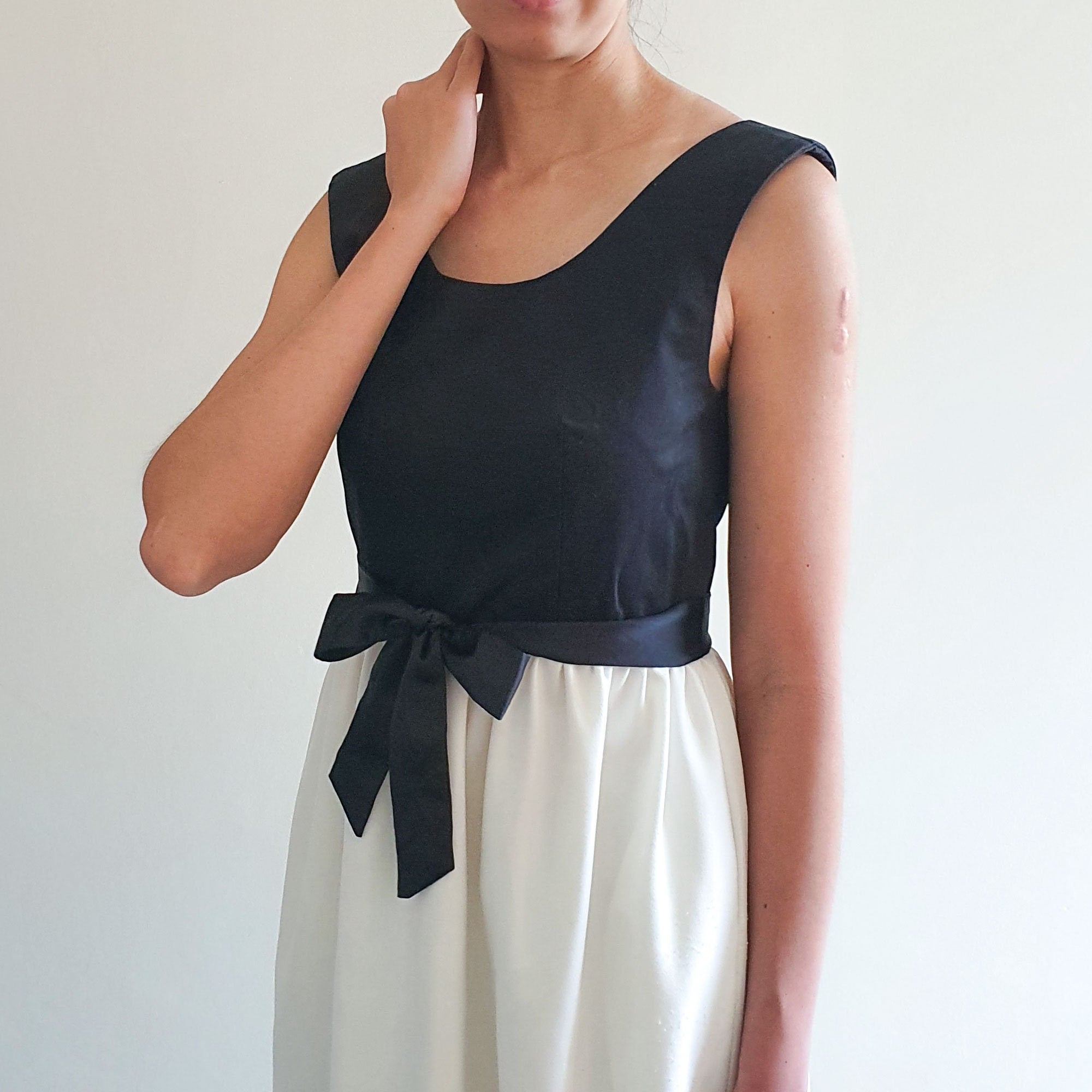 1950s Black and White Dress wedding guest dress Audrey hepburn style B MJcostume 1950s Black and White Dress wedding guest dress Audrey hepburn style B MJcostume