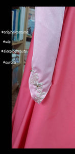 Aurora sleeping beauty cosplay costume