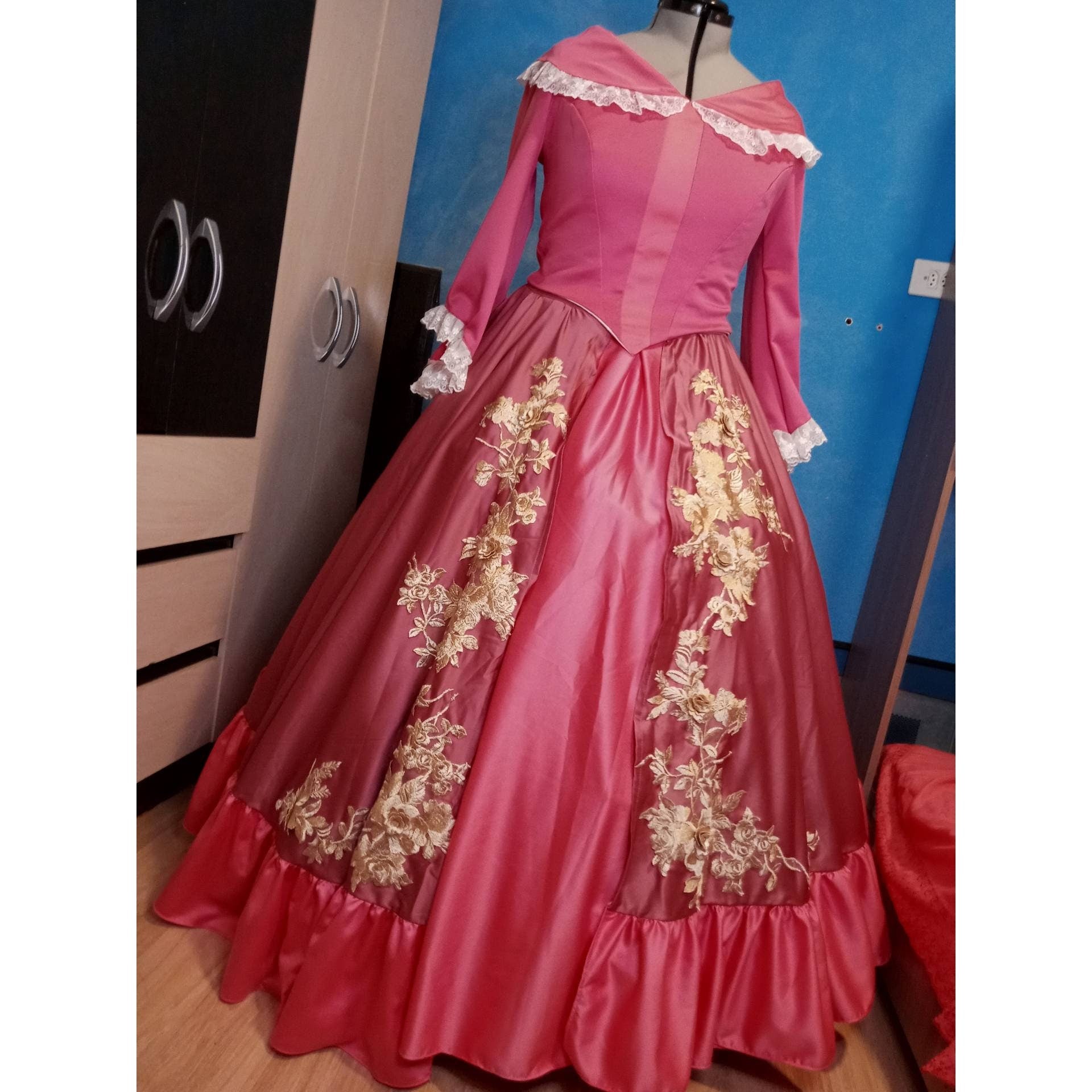 belle's pink dress beauty and the beast Beauty and The Beast Belle Pink cosplay Girl woman costume Custom