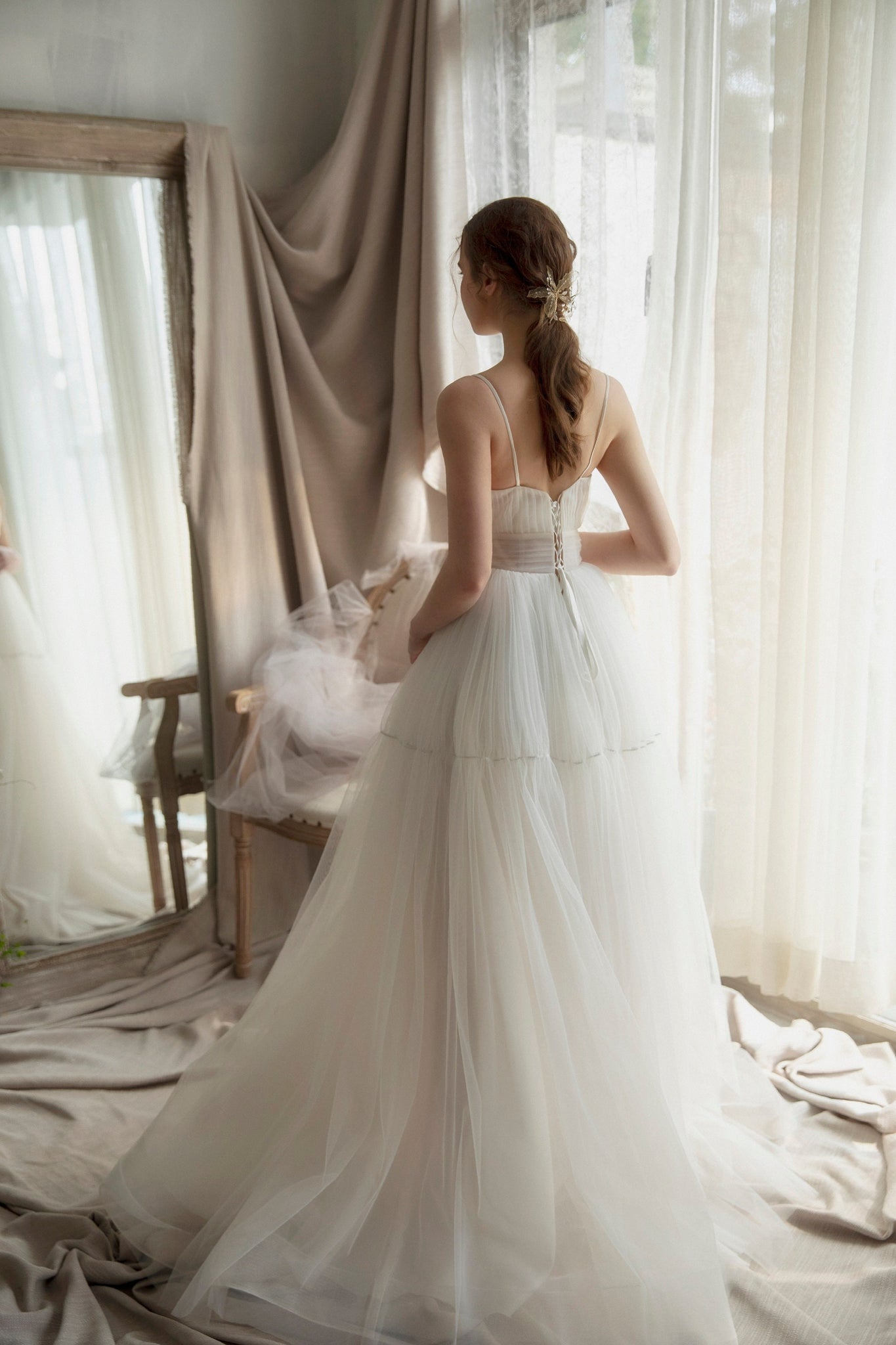 Tulle wedding gown bridal gown ivory wedding dress Ballgown Bohemian g MJcostume Tulle wedding gown bridal gown ivory wedding dress Ballgown Bohemian g MJcostume