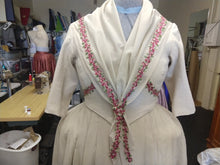 Load image into Gallery viewer, 18th century &quot;Bree&quot; Outlander wedding dress