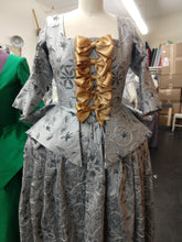 Load image into Gallery viewer, Caraco jacket and skirt - 18th century