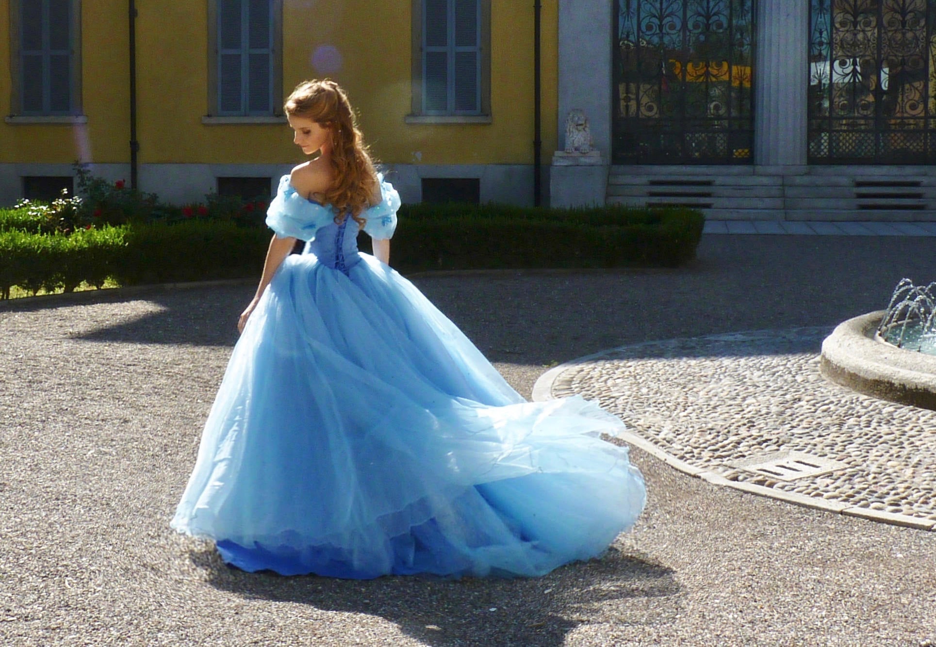 Halloween Costume Cosplay Princess Dress Cinderella Blue Ball Gown MJcostume Halloween Costume Cosplay Princess Dress Cinderella Blue Ball Gown MJcostume