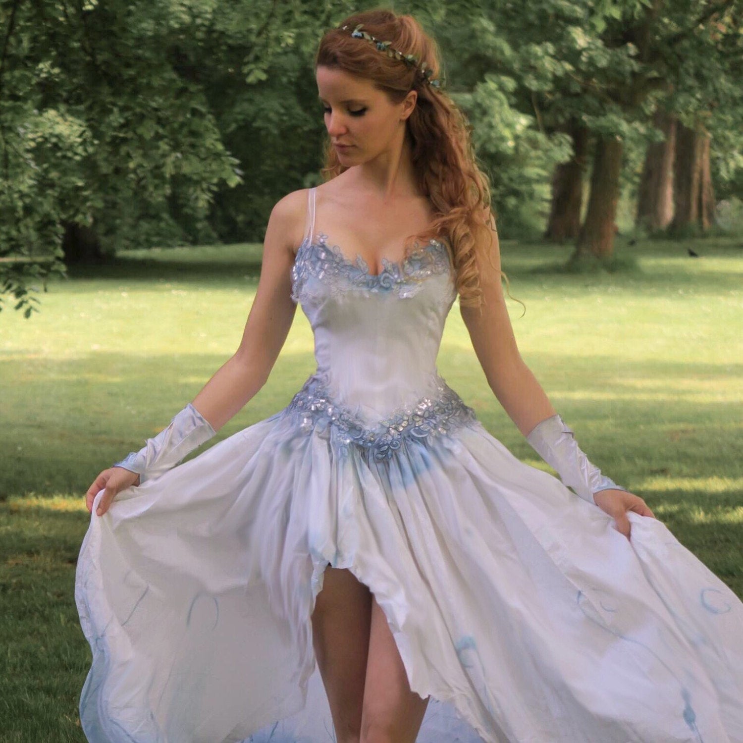 Corpse bride dress shop costume