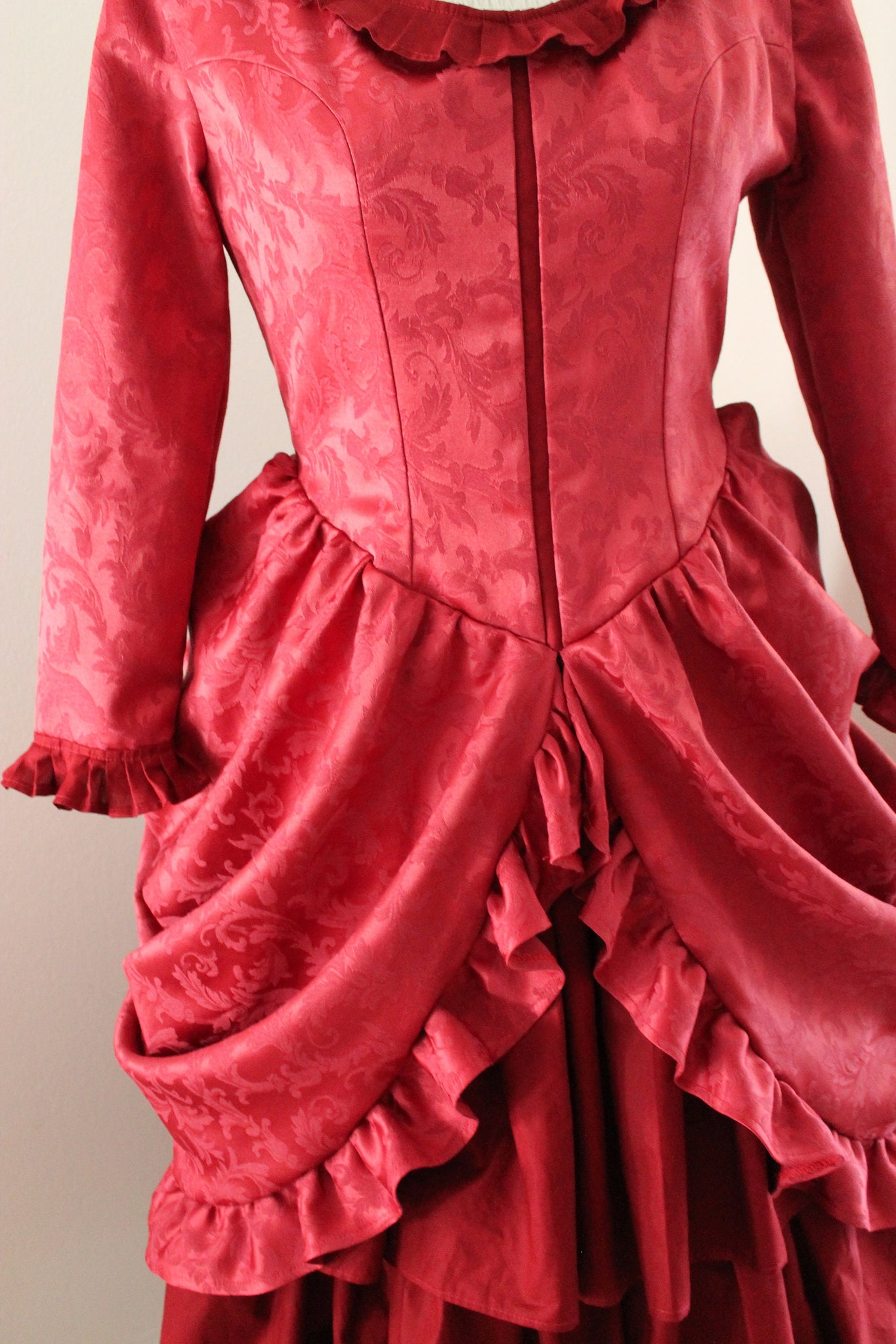 enola holmes pink dress costume 19 ides de Enola Holmes