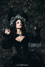 Load image into Gallery viewer, Gothic corset cosplay costume