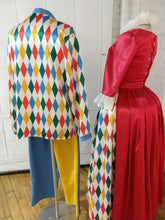 Load image into Gallery viewer, Harlequin / Commedia de l&#39;arte / carnival / pierrot / columbine / clown / Mardi Gras