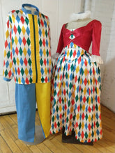 Load image into Gallery viewer, Harlequin / Commedia de l&#39;arte / carnival / pierrot / columbine / clown / Mardi Gras
