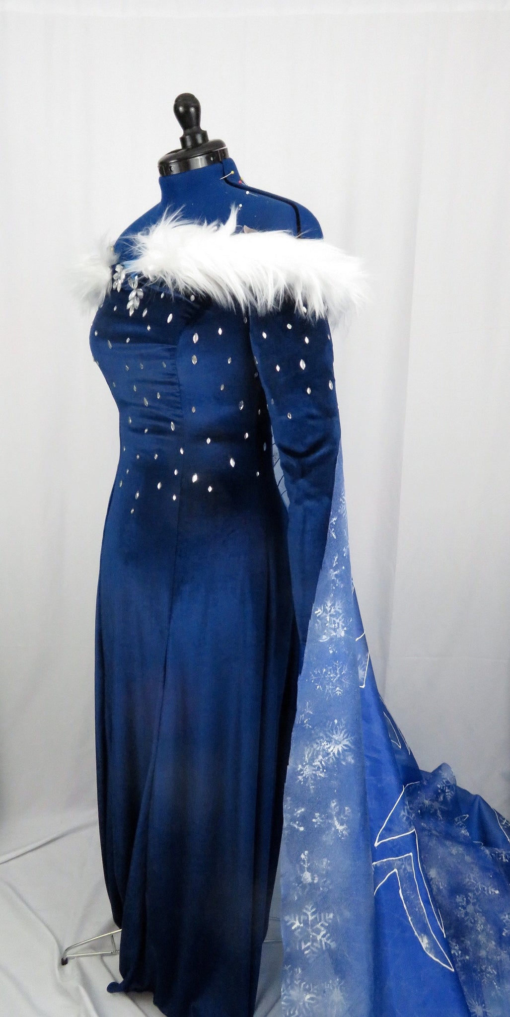 Ice Snow Queen Inspired Frozen Christmas Holiday Winter Blue Dress Gow MJcostume Ice Snow Queen Inspired Frozen Christmas Holiday Winter Blue Dress Gow MJcostume