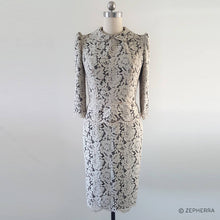 Load image into Gallery viewer, Peterpan collar Lace sleeves Pencil Peplum Khaki Lace Dress