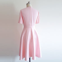Load image into Gallery viewer, 1950s Swing Royal Canada TourDuchess of Cambridge Kate Middleton blush pink dress