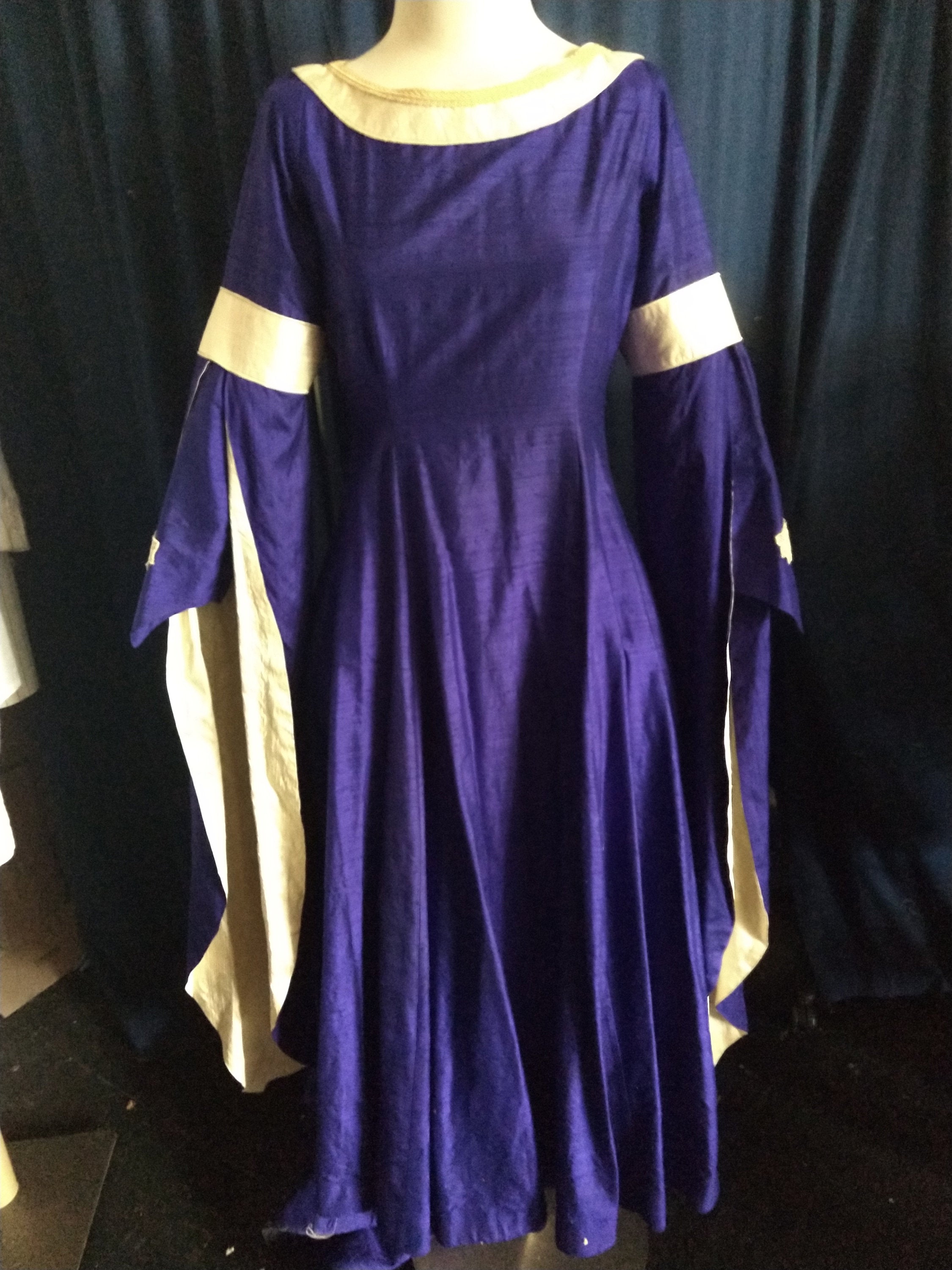 purple medieval dress Medieval Court Dress – MJcostume