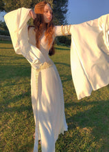 Load image into Gallery viewer, Medieval Elven Dress Lord Of The Rings Celtic Dress