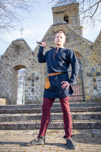 Load image into Gallery viewer, Medieval Woolen Shirt Viking Wool Tunic Celtic Historical Clothing for LARP Cosplay