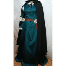 Load image into Gallery viewer, Merida Brave dress+brooch Princess Cosplay costume