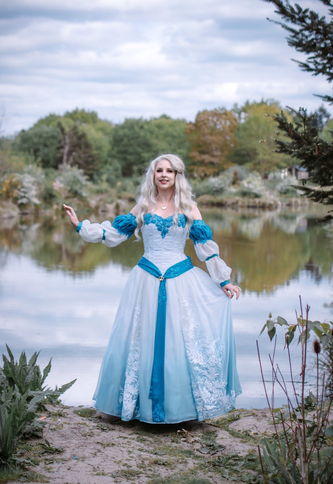 SAMPLE SALE Odette Swan Princess Dress Costume Cosplay Corset Adult Wo MJcostume SAMPLE SALE Odette Swan Princess Dress Costume Cosplay Corset Adult Wo MJcostume