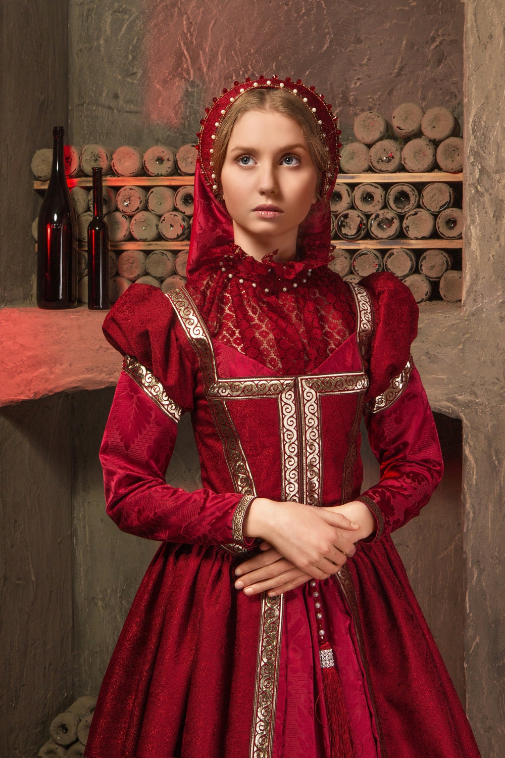 Renaissance dress MADE TO ORDER Queen of England burgundy dress in the style of sixteenth century English high fashion Renaissance dress MADE TO ORDER Queen of England burgundy dress in the style of sixteenth century English high fashion