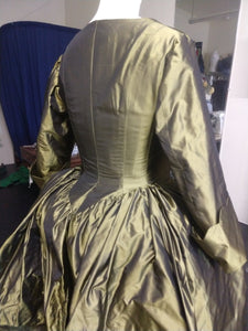 Robe Anglaise 18th century gown