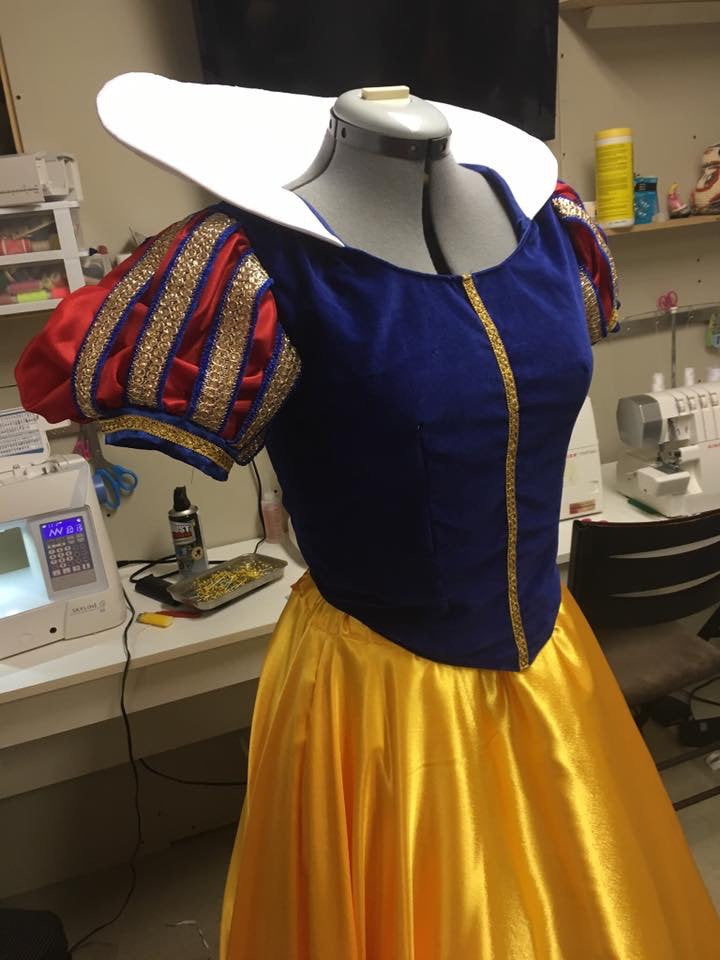 Snow White Princess Adult Costume Gown Dress Cosplay – MJcostume