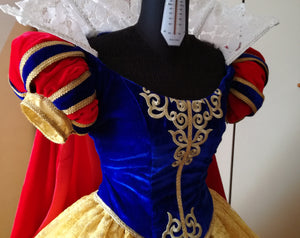 Snow White cosplay costume
