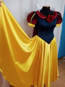 Princess Snow White cosplay costume