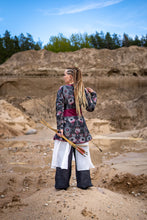 Load image into Gallery viewer, Traditional Persian Robe Historical Persian Costume Medieval Iranian Ghaba Kaftan Colorful Safavid Coat
