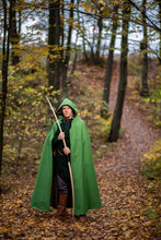 Load image into Gallery viewer, Waterproof Waxed Cotton Ranger Cloak Medieval Viking LARP Cape Wind Rain Resistant