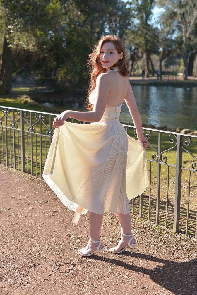 ivory night dress Ivory Silk and Lace Lingerie Night Gown 1930/40's