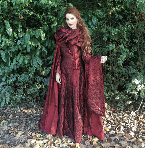 Red Cloak Cosplay Sorceress Medieval Dress Melisandre Costume