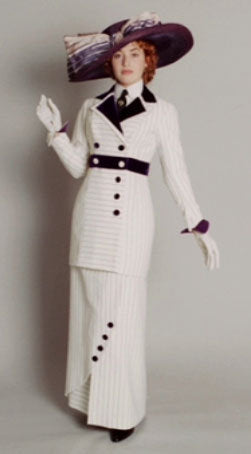 Delightful Valencienne Lace Belle Epoque Edwardian Sinking Dress