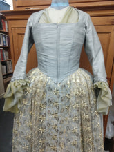 Load image into Gallery viewer, 18th century gowns/ outlander wedding dress