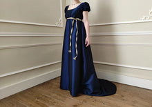 Load image into Gallery viewer, Regency Dress 1st French Empire Dress